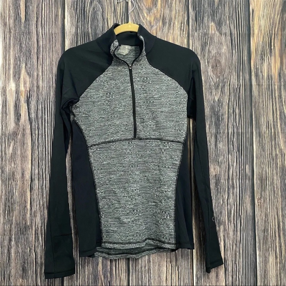 Calia by Carrie underwood quarter zip running top herringbone and black